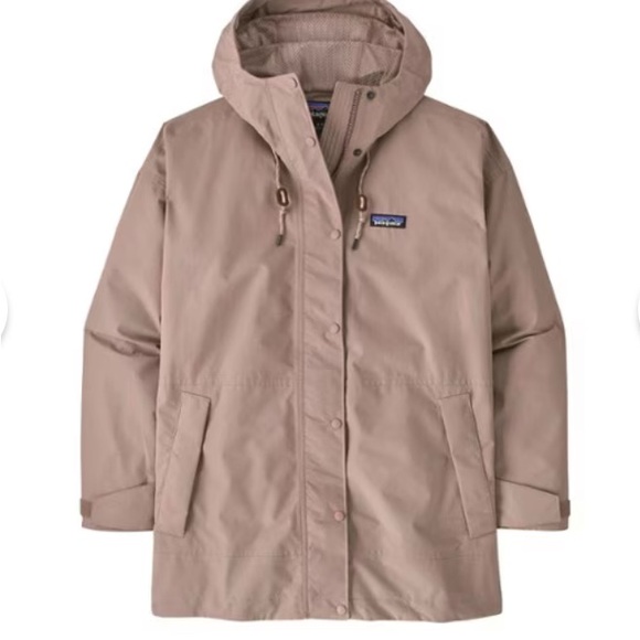 Patagonia Women's Jacket in Light Tan - Picture 4 of 5